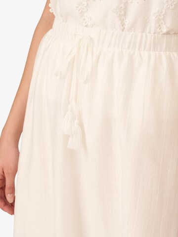 Adrianna Papell Rock in Beige