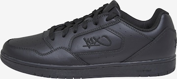 K1X Sneakers laag in Zwart: voorkant