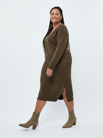 Robes en maille 'Rosalia' Peppercorn en marron