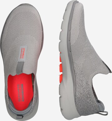 SKECHERS Slip-Ons in Grey