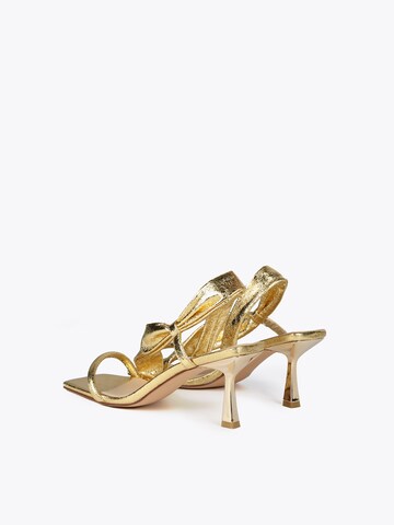 Lola Casademunt - Sandalias en oro