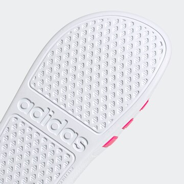 Claquettes / Tongs 'Adilette Aqua' ADIDAS SPORTSWEAR en blanc