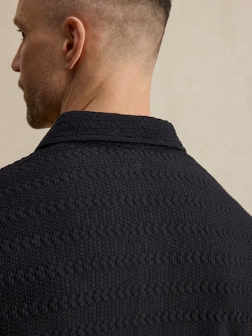 DAN FOX APPAREL Comfort Fit Πουκάμισο 'Christian' σε μαύρο