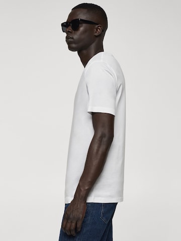 MANGO MAN Koszulka 'BELLOW' w kolorze biały