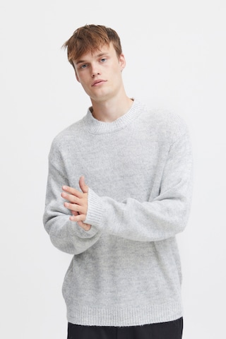 !Solid Sweater 'Sdhamdani' in Grey: front
