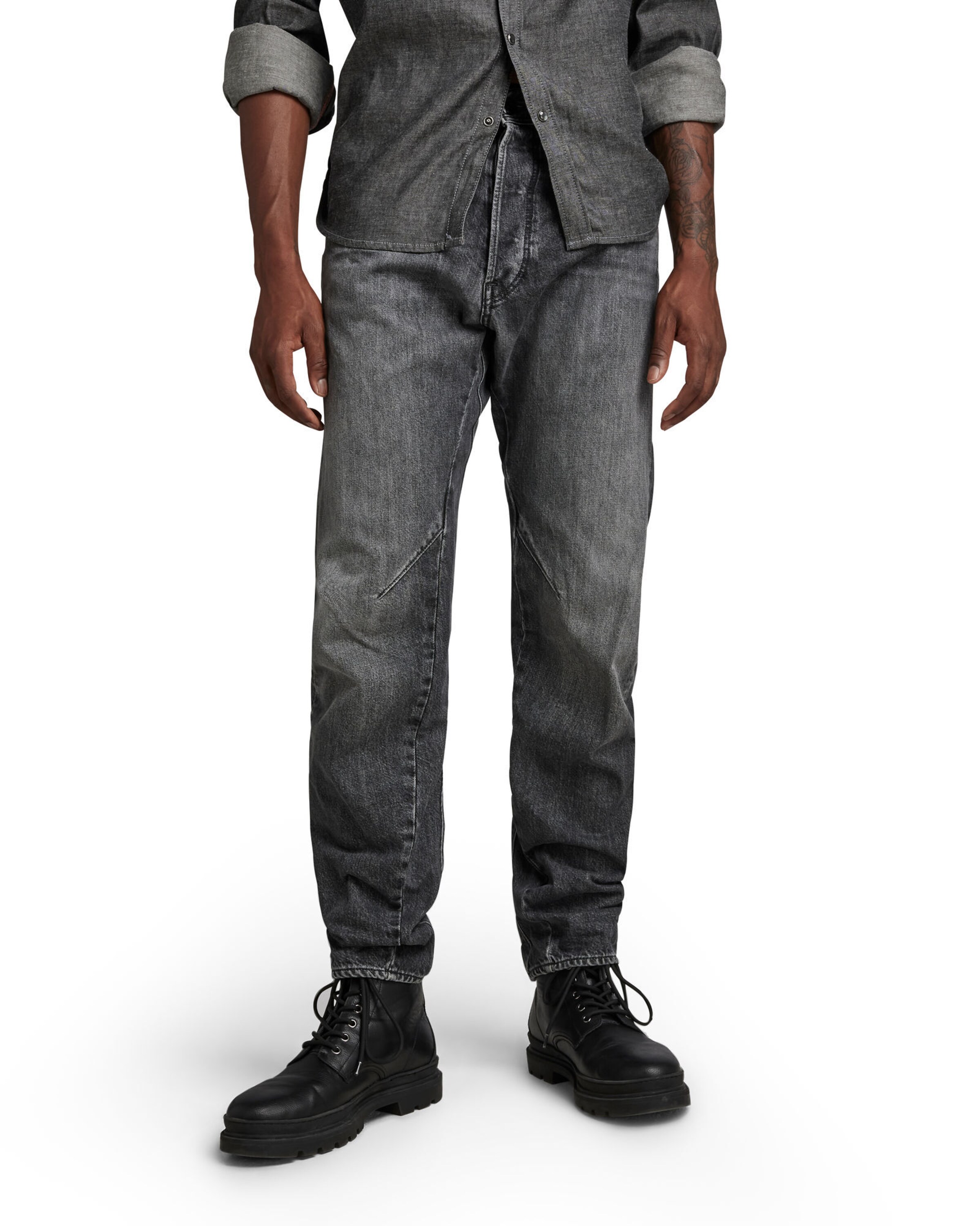 G-STAR Tapered Jeans in Grey: front