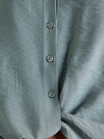 ABOUT YOU Blouse 'Orelia' in Green