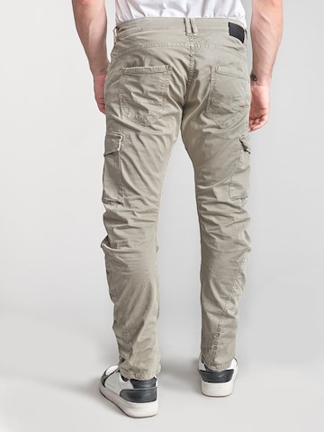 Effilé Pantalon cargo Le Temps Des Cerises en gris