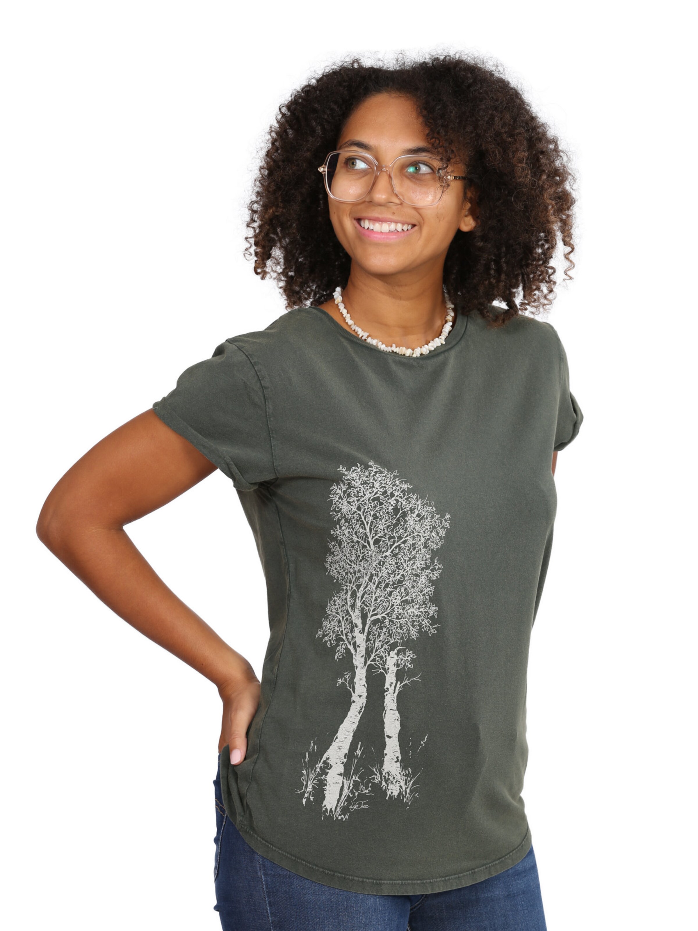 Life-Tree Shirt 'Fairwear Birke' in Green: front