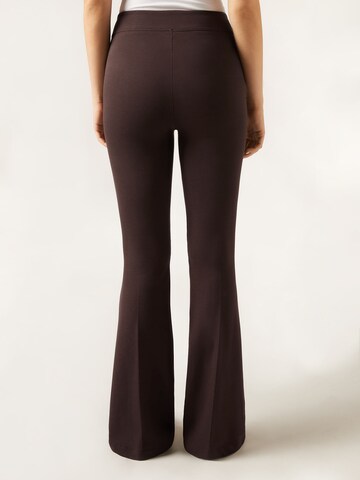 CALZEDONIA Flared Leggings in Brown