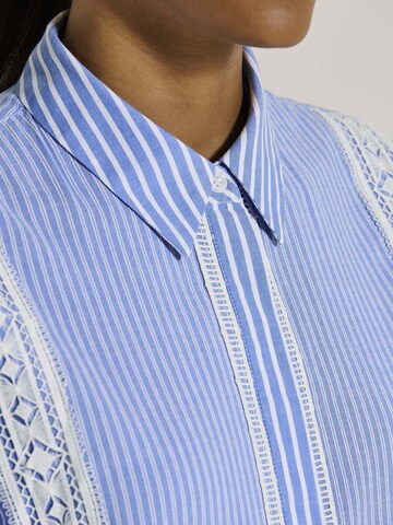 MADELEINE Blouse in Blauw