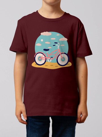 watabout.kids Shirt 'Fahrrad am Strand' in Rood: voorkant