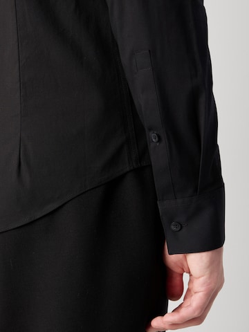 Calvin Klein Slim Fit Skjorte i sort