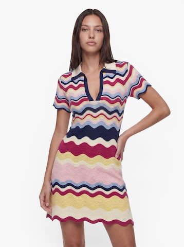 Robes en maille MAKARIĆ en bleu : devant