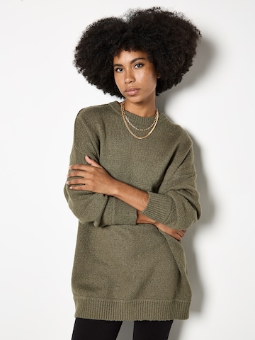 Apricot Sweater ' ' in Green: front