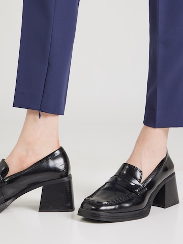 regular Pantaloni con piega frontale 'Hedima-1' di HUGO in blu