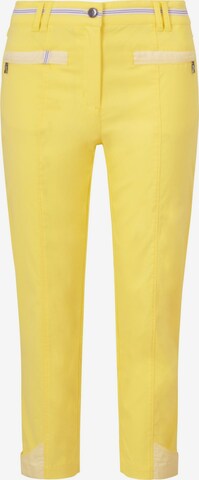 Navigazione Trousers with creases in Yellow: front