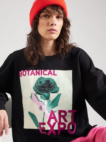 ONLY - Sweatshirt 'PIXAS' em preto