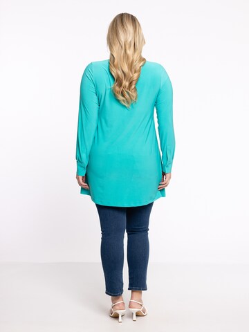 Yoek Bluse in Blau