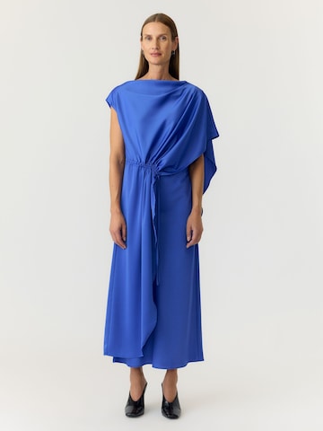 YAS Dress 'YASPella' in Blue: front