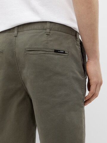 Pull&Bear Normální Chino kalhoty – zelená