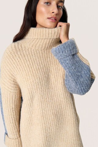 SOAKED IN LUXURY Sweater 'SLPleoni' in Beige