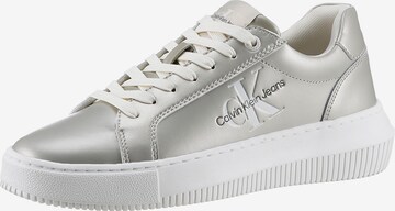 Calvin Klein Jeans Sneakers laag in Zilver: voorkant