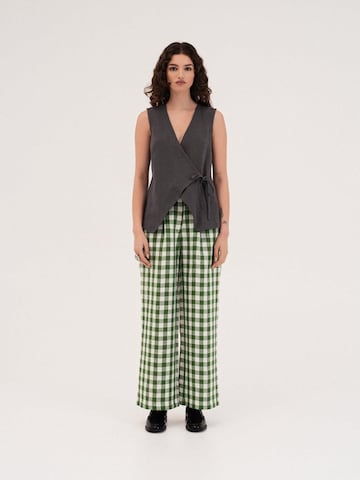 AmourLinen Top 'Blanca' in Grey: front