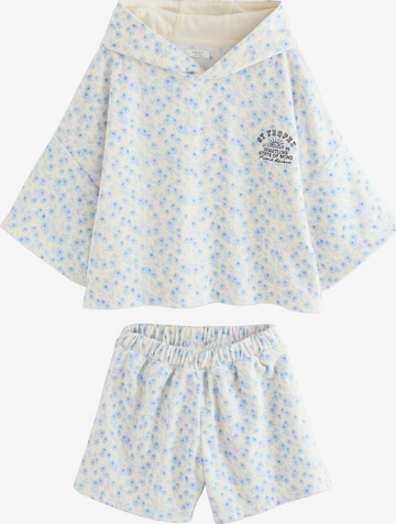 Next Set in Blue: front