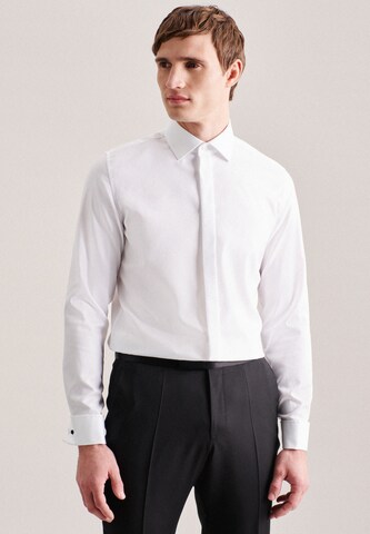 Coupe regular Chemise business SEIDENSTICKER en blanc : devant