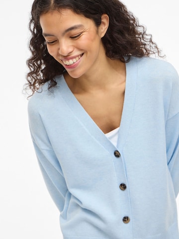 VILA Gebreid vest 'VIRIL' in Blauw