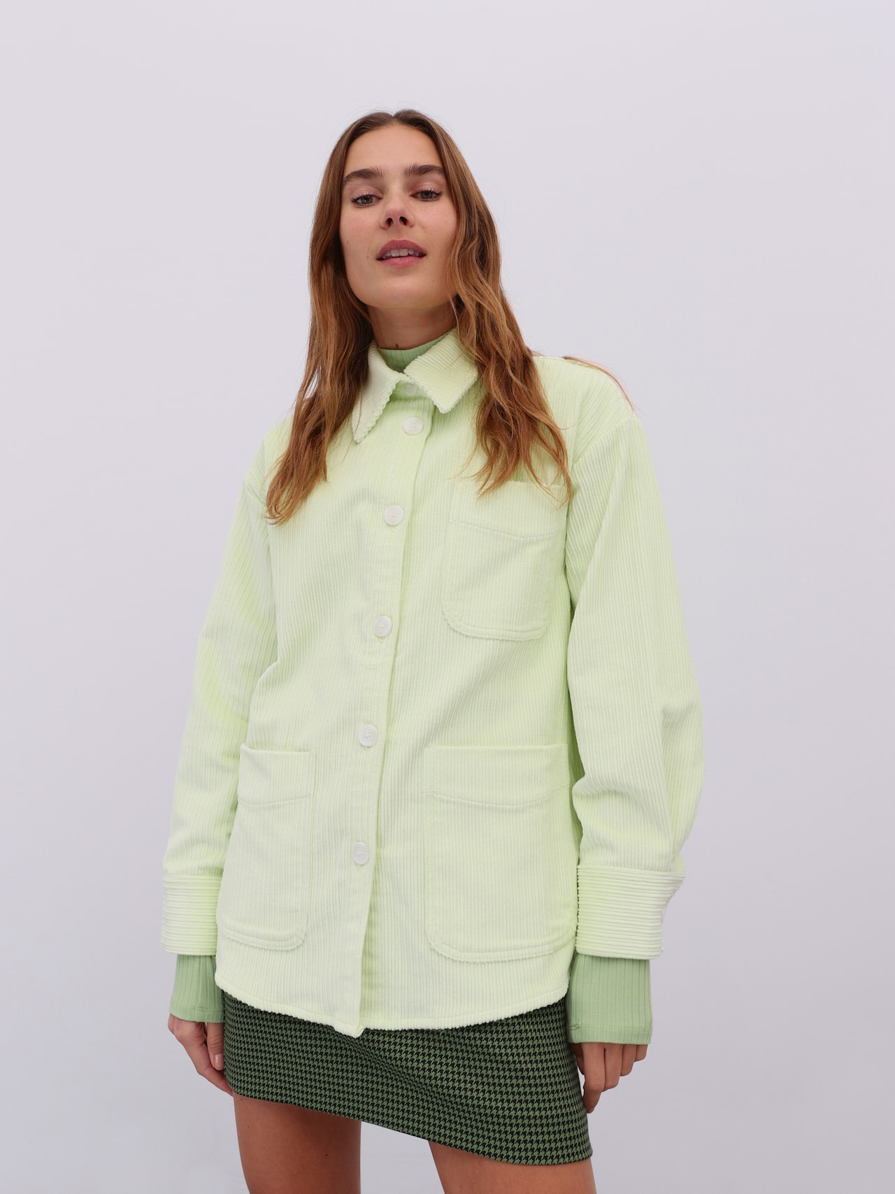 EDITED Chaqueta de entretiempo 'Akemi' verde pastel