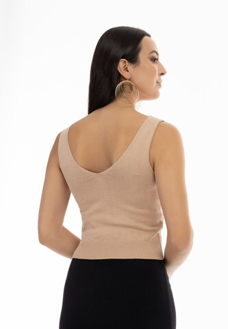 Top in maglia di faina in beige