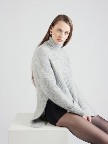 VILA ROUGE Pullover 'FIMINA' in Grau