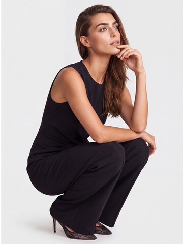 APART Jumpsuit in Schwarz