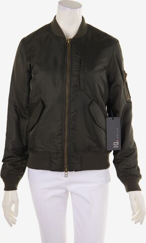 IQ+ Berlin Jacket & Coat in S in Green: front