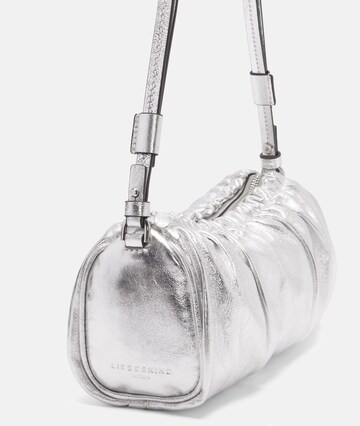 Liebeskind Berlin Schultertasche in Grau