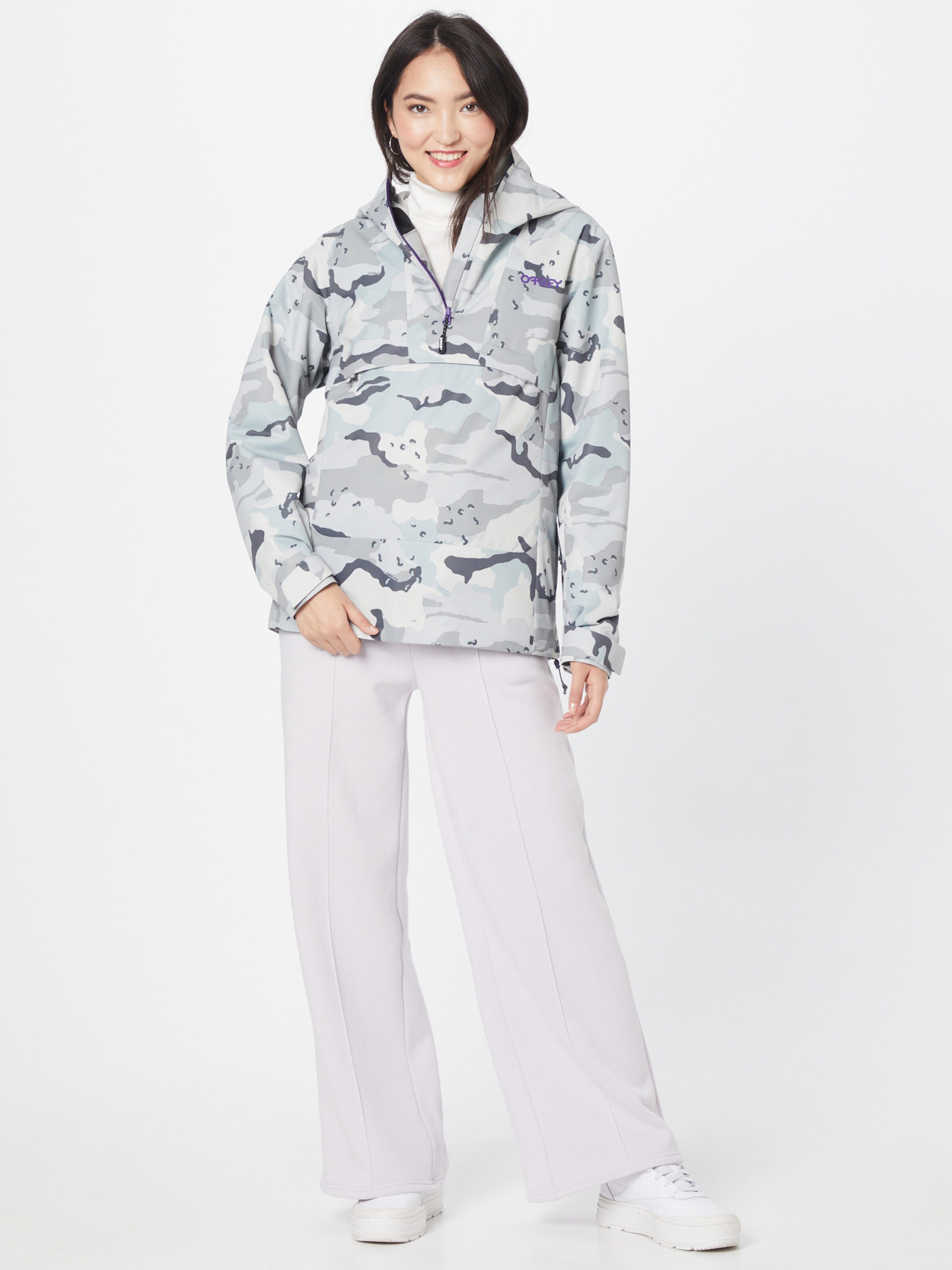 Frauen Sportbekleidung OAKLEY Sportjacke 'Holly' in Grau, Hellgrau, Dunkelgrau - UF08221 Frauen Sportbekleidung OAKLEY Sportjacke 'Holly' in Grau, Hellgrau, Dunkelgrau - UF08221