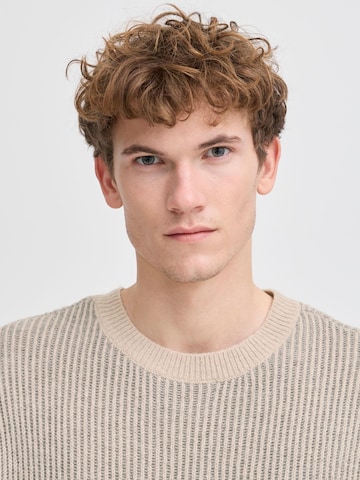Casual Friday Strickpullover in Beige