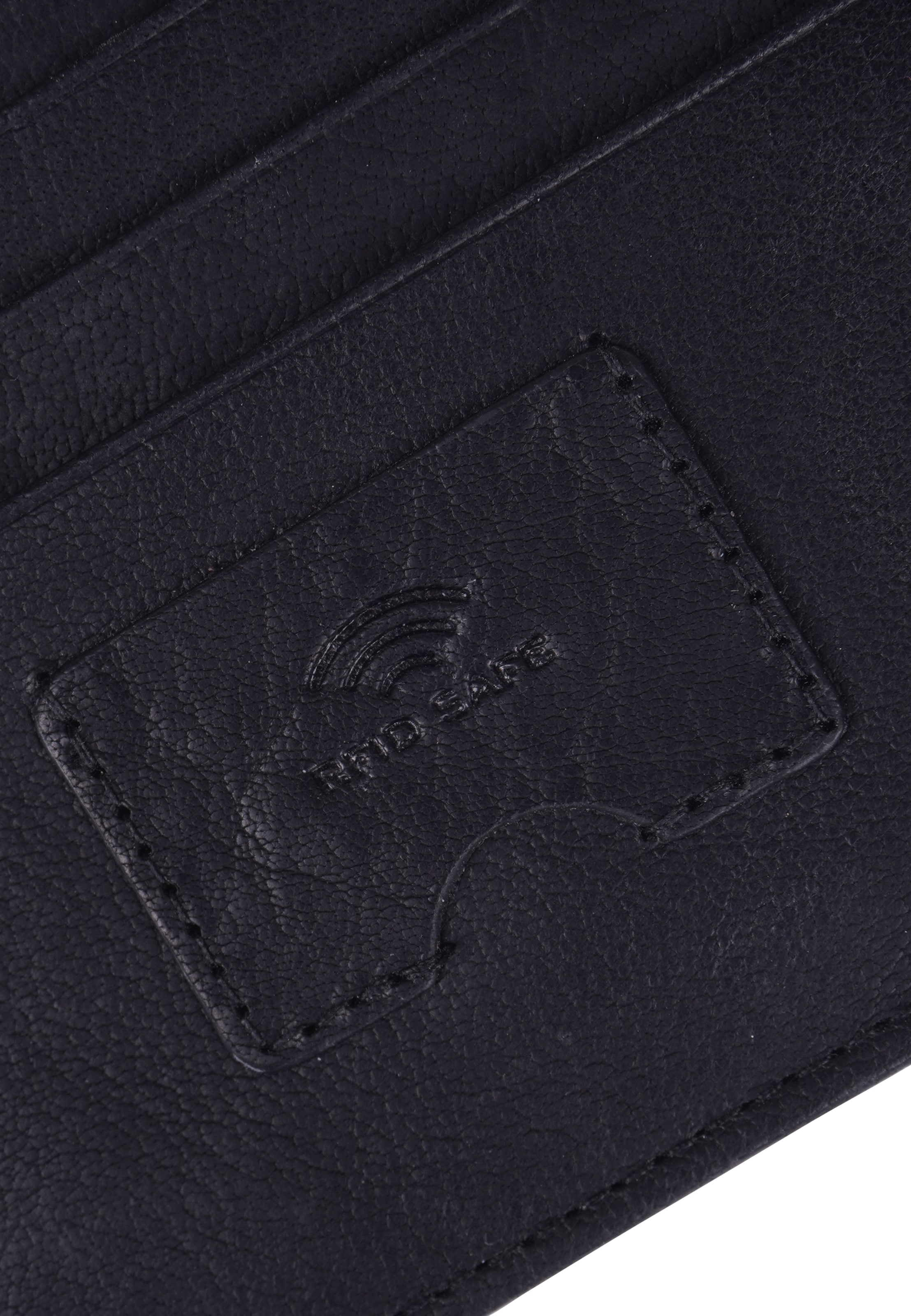 Portamonete 'Elm Park Corbin' di STRELLSON in nero