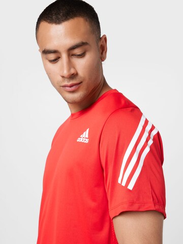 ADIDAS SPORTSWEAR Функционална тениска 'Train' в червено