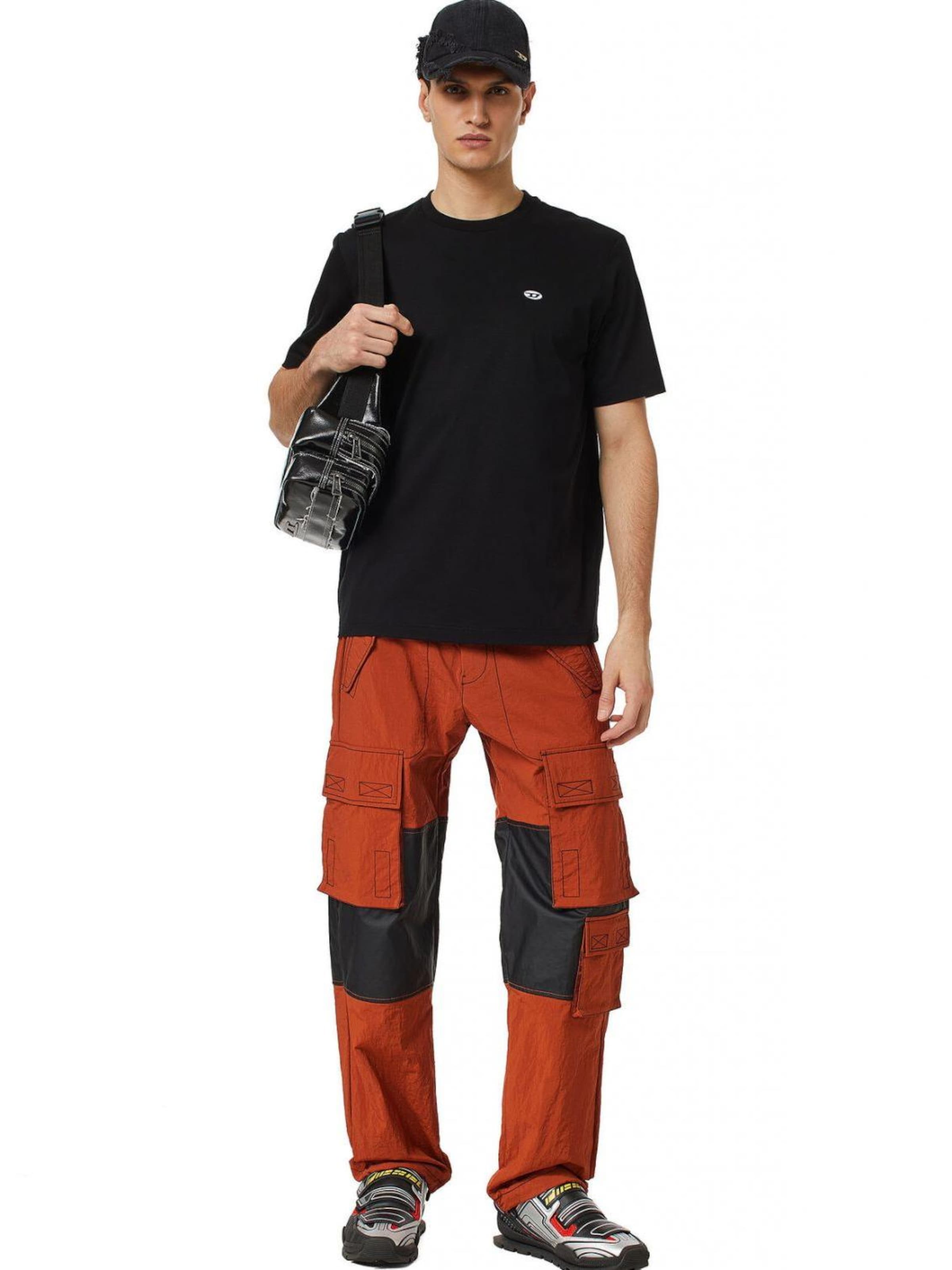 Maglietta di DIESEL in nero