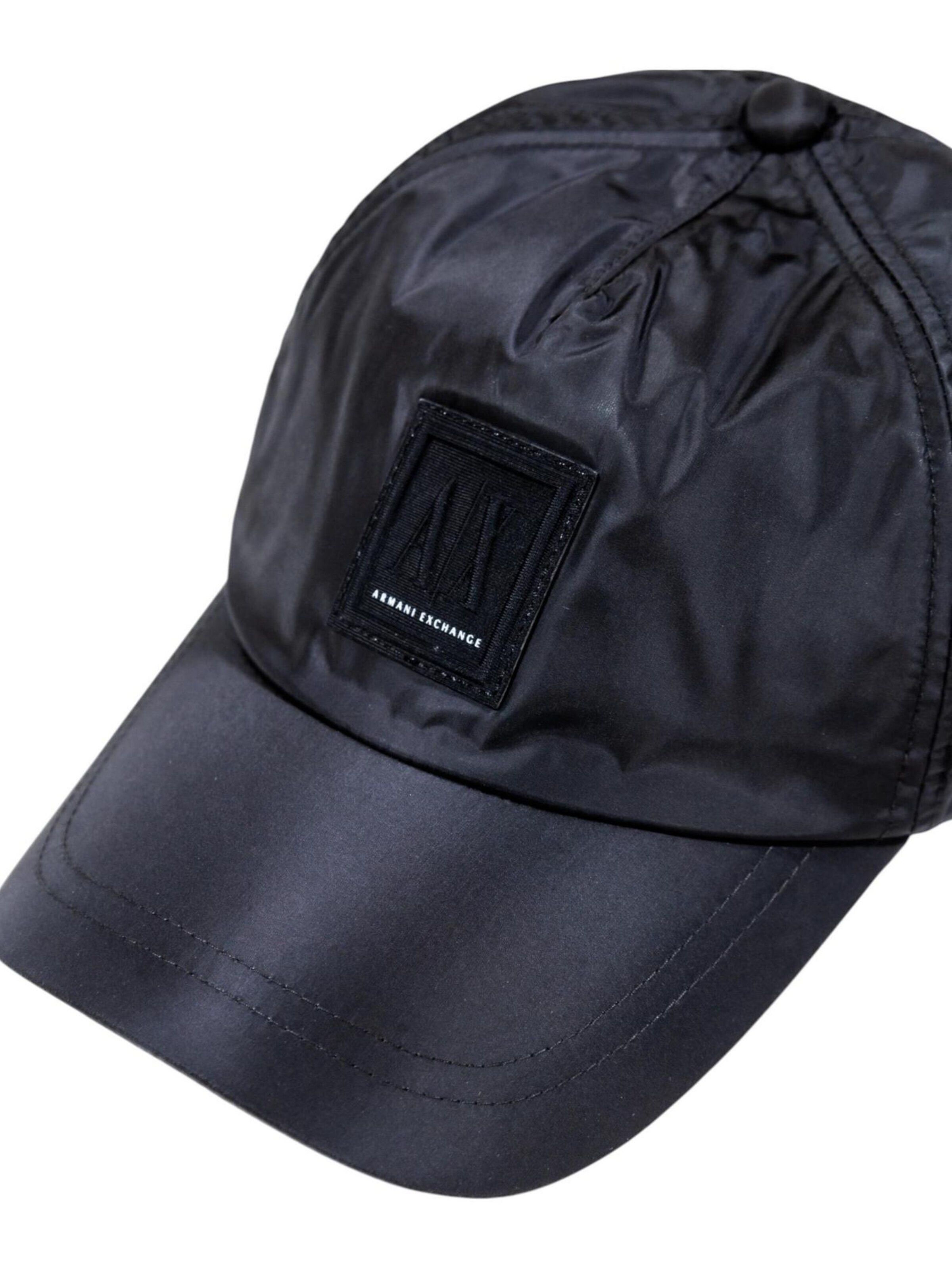 Cappello da baseball 'BASEBALL HAT XM000810 AF13342' di ARMANI EXCHANGE in nero