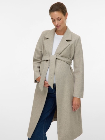 Manteau mi-saison Vero Moda Maternity en marron : devant