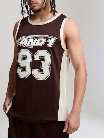 T-Shirt '93' AND1 en marron