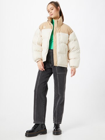 LEVI'S ® Övergångsjacka 'Noe Short Puffer' i beige