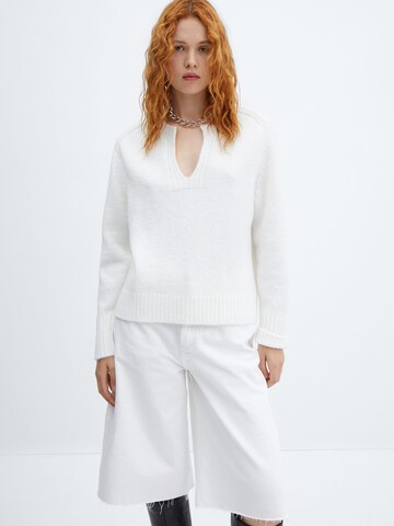 MANGO Sweter 'NIEVES' w kolorze biały: przód