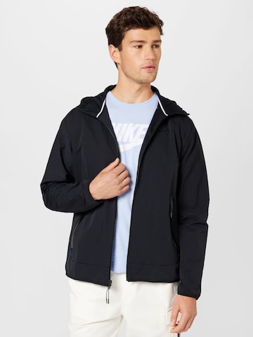 Nike Sportswear Jacke in Schwarz: predná strana