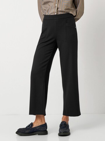 TONI Regular Trousers 'Sue' in Black: front