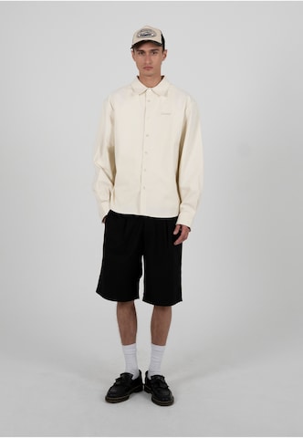 Prohibited Comfort Fit Hemd in Beige
